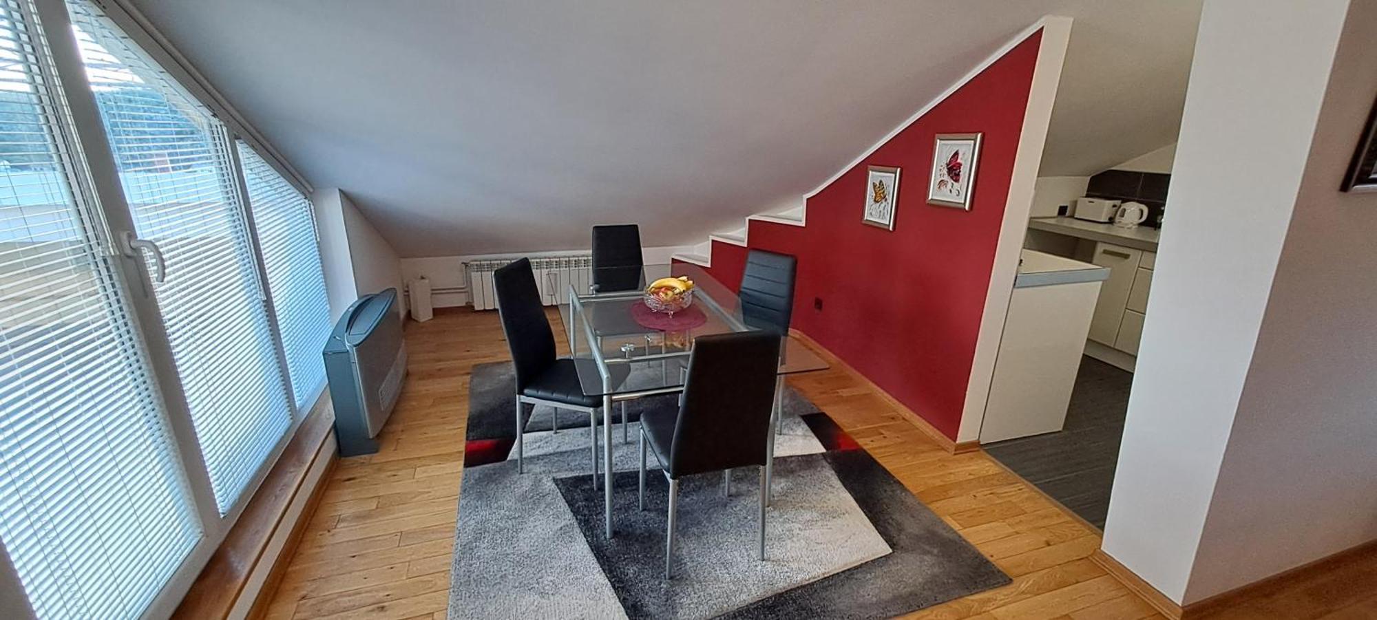 Apartments Laura เซนญ์ ภายนอก รูปภาพ